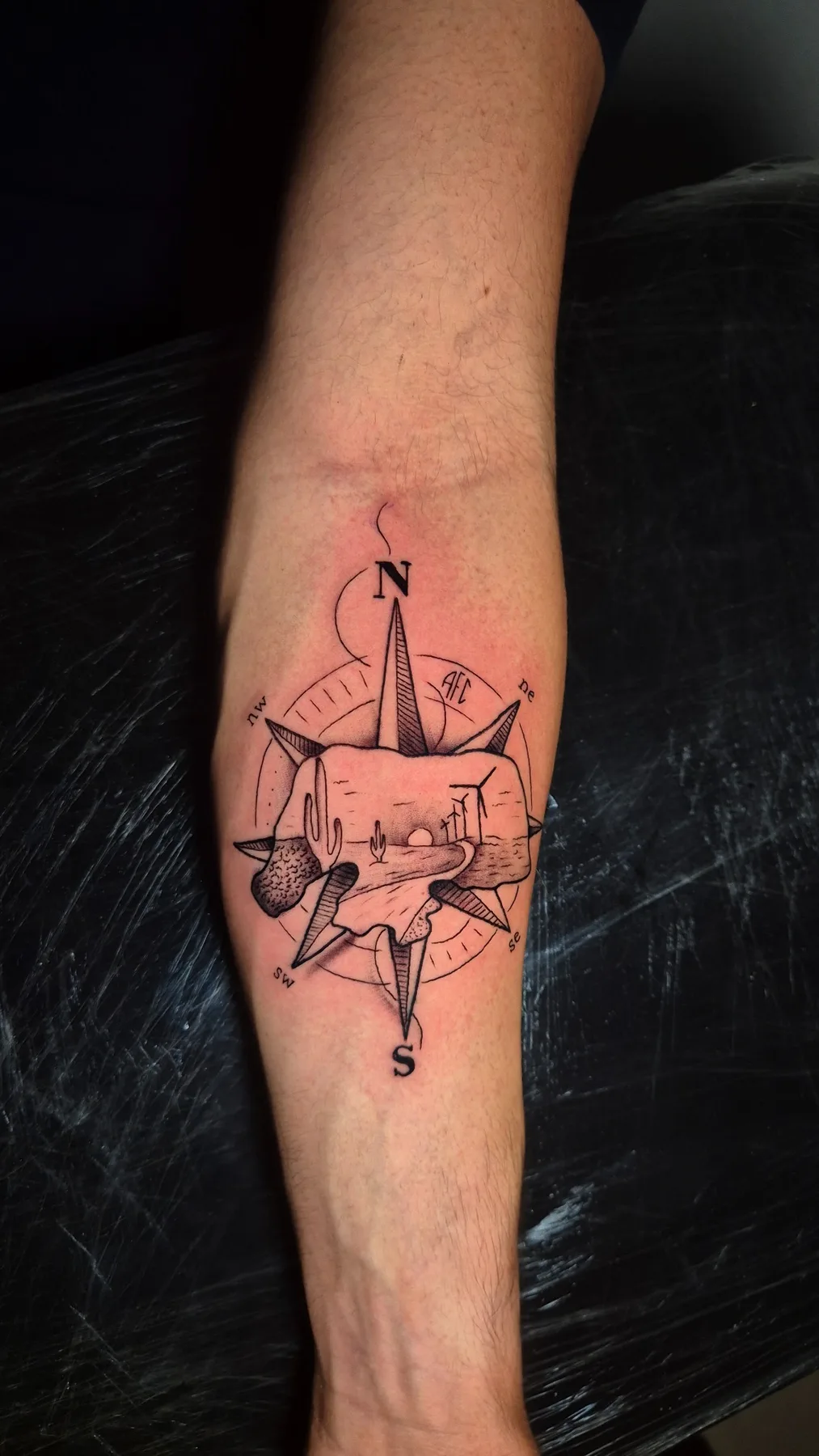 Trabalho de tatuagem Palivo Tattoo Studio